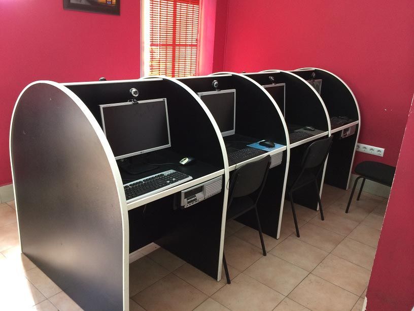 Ebanista Mobiliario Instalaciones Comerciales Madrid